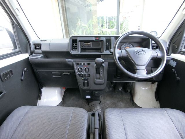 DAIHATSU HIJET CARGO 2019