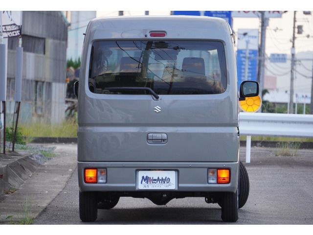 SUZUKI EVERY van 4WD 2025