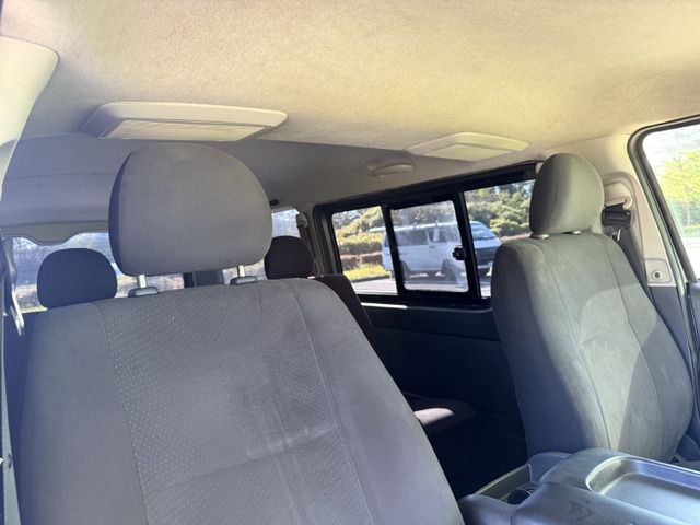 TOYOTA HIACE van 4WD 2013