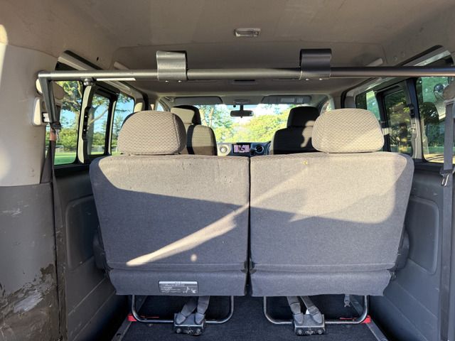 NISSAN NV350 CARAVAN 4WD 2015