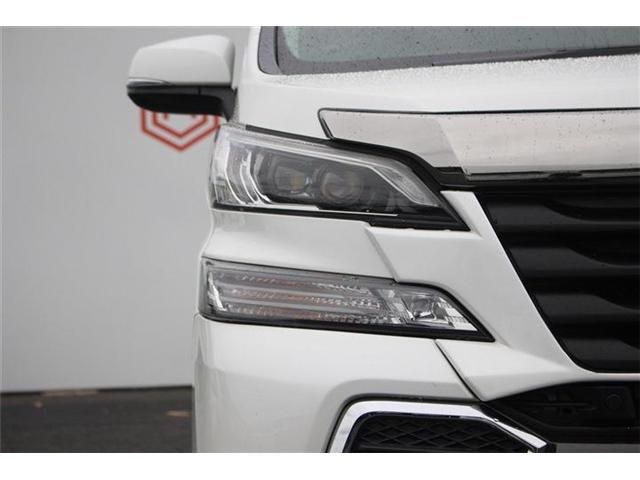 TOYOTA VELLFIRE  HYBRID 4WD 2015