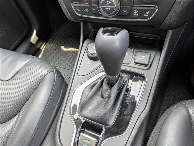 JEEP JEEP CHEROKEE 2020