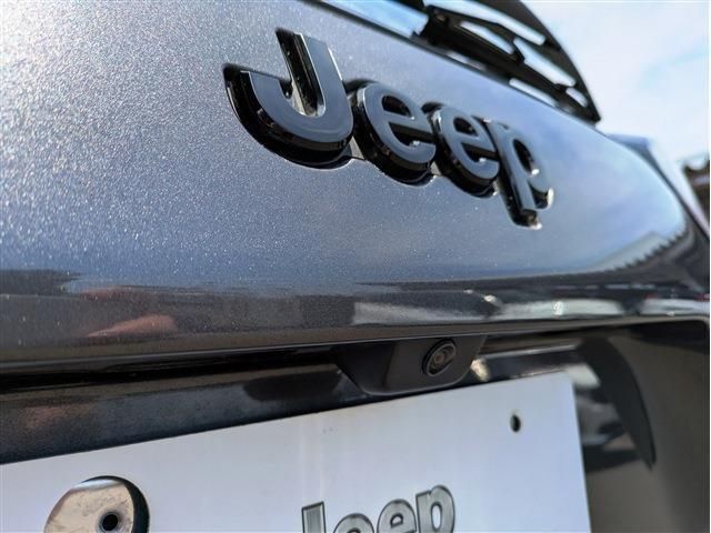 JEEP JEEP CHEROKEE 2020