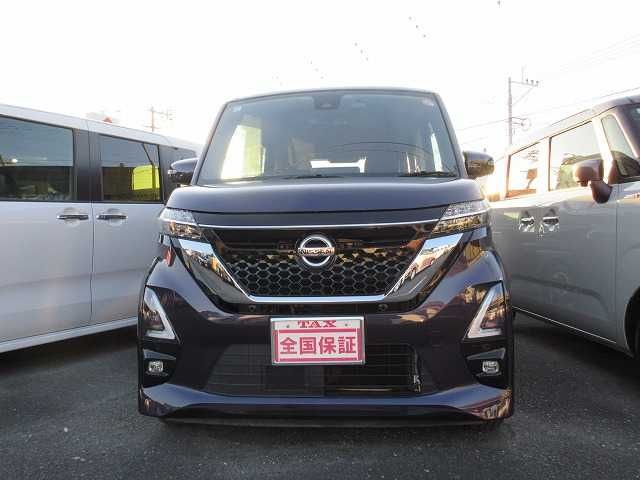 NISSAN ROOX 2021