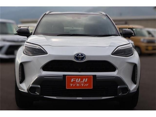 TOYOTA YARIS CROSS HYBRID 2023