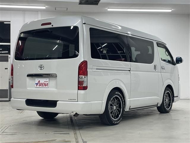 TOYOTA HIACE van 4WD 2018