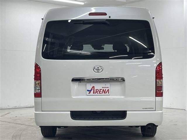 TOYOTA HIACE van 4WD 2018
