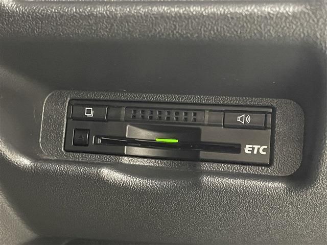 TOYOTA HIACE van 4WD 2018