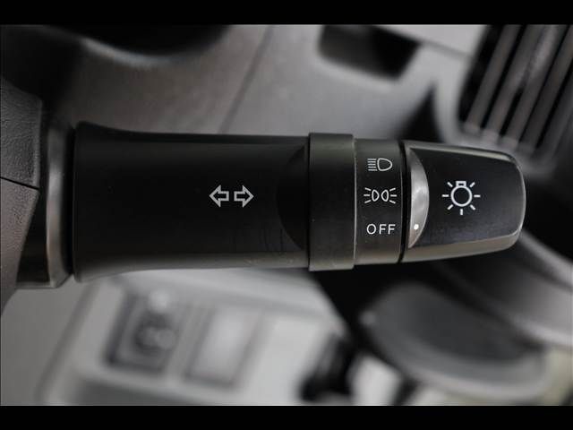 MITSUBISHI MINICAB-MiEV 2014