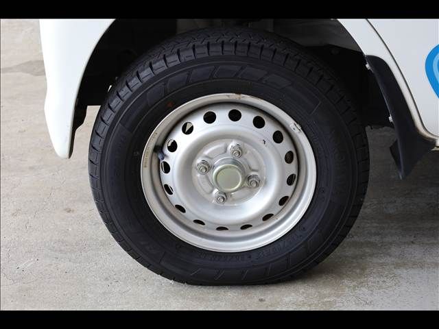 MITSUBISHI MINICAB-MiEV 2014