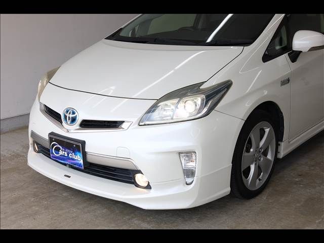 TOYOTA PRIUS PHV 2012