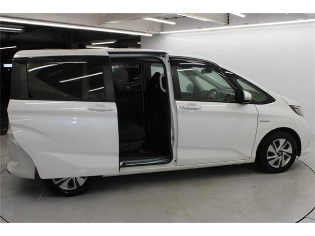 HONDA FREED plus HYBRID 2020