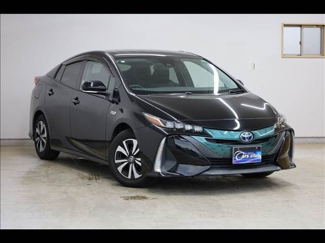 TOYOTA PRIUS PHV 2017