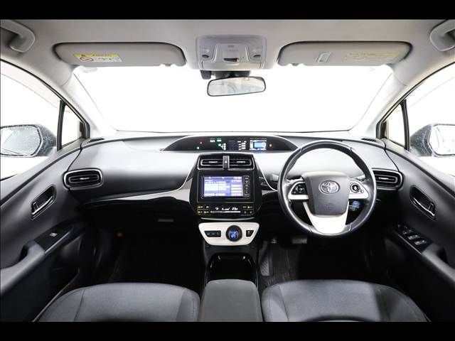 TOYOTA PRIUS PHV 2017