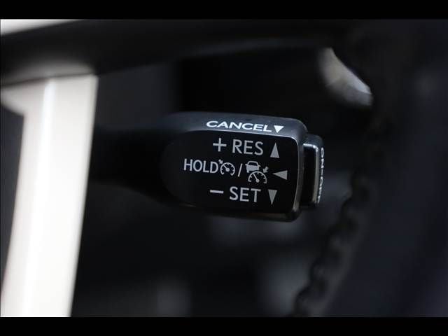 TOYOTA PRIUS PHV 2017