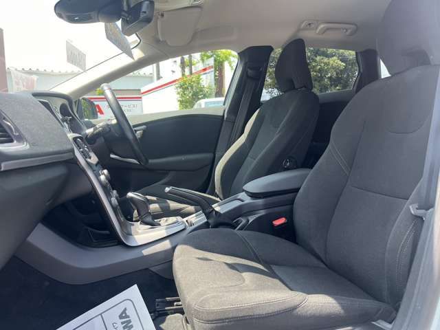 VOLVO VOLVO V40 2018