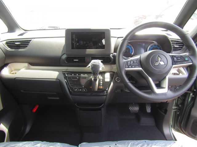 MITSUBISHI DELICA MINI 2025