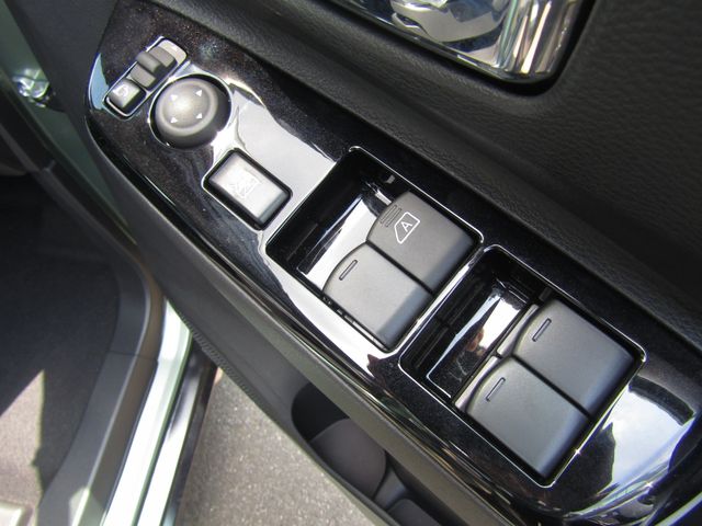 MITSUBISHI DELICA MINI 2025