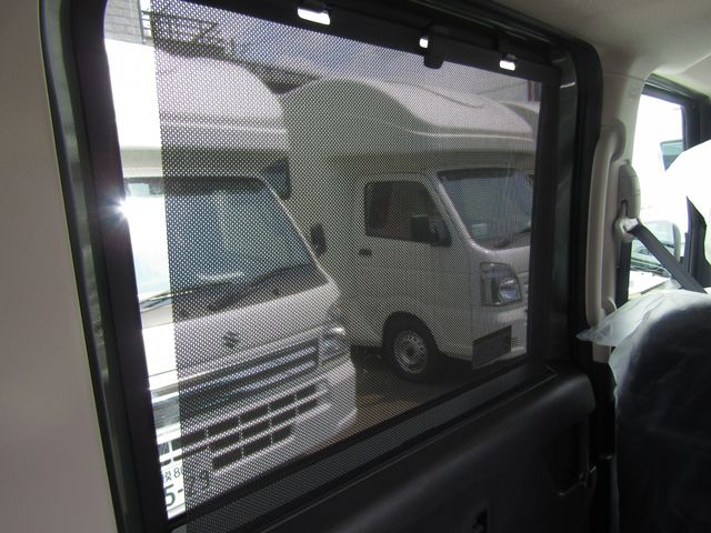 MITSUBISHI DELICA MINI 2025