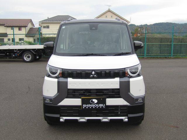 MITSUBISHI DELICA MINI 2025
