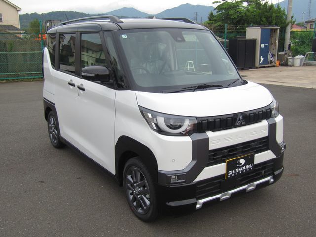 MITSUBISHI DELICA MINI 2025
