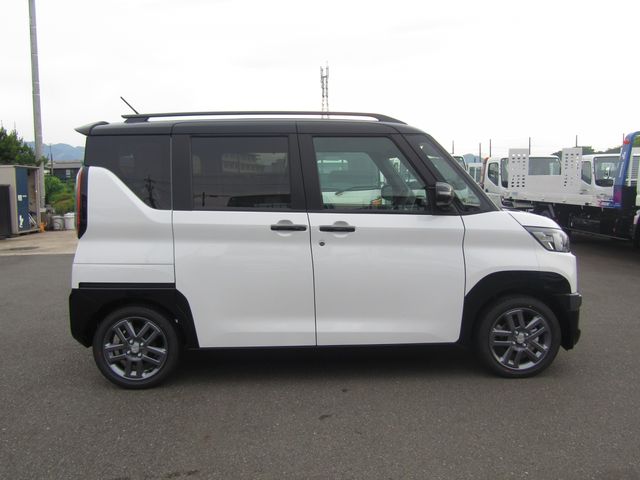 MITSUBISHI DELICA MINI 2025