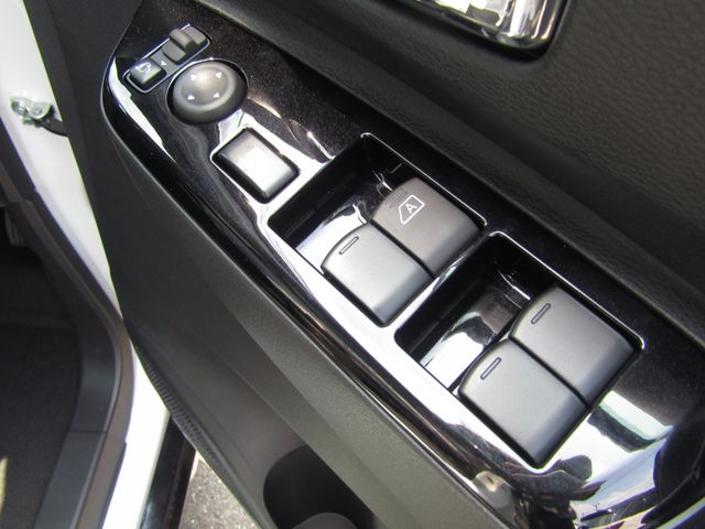 MITSUBISHI DELICA MINI 2025