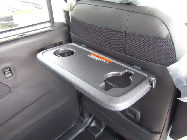 MITSUBISHI DELICA MINI 2025