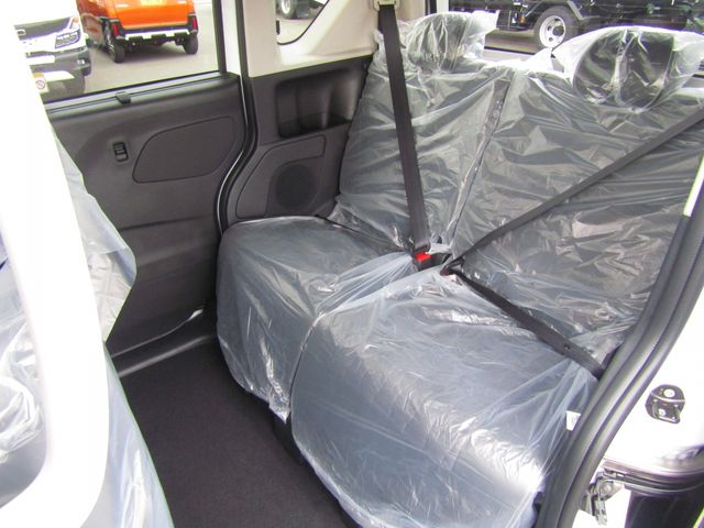 MITSUBISHI DELICA MINI 2025