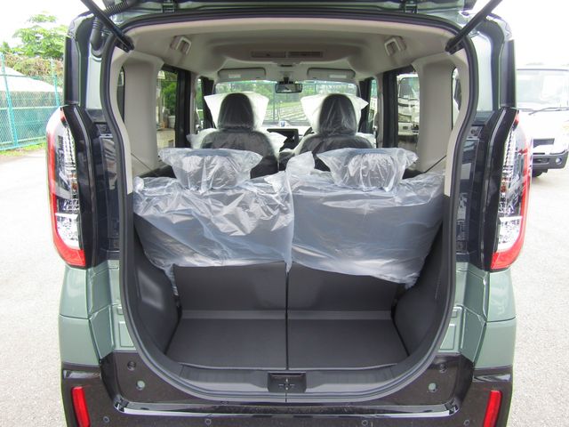 MITSUBISHI DELICA MINI 2025