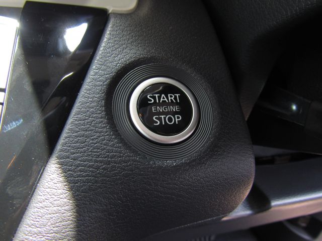 MITSUBISHI DELICA MINI 2025