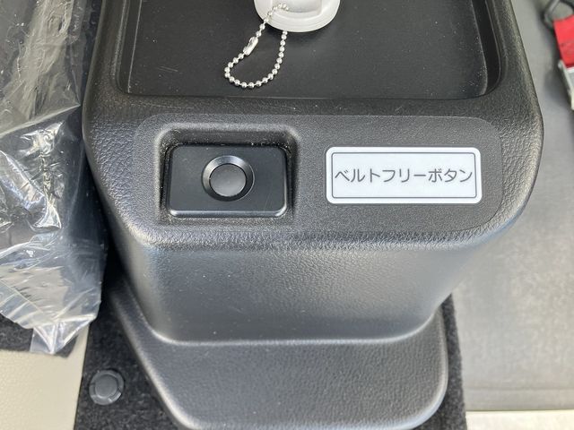 NISSAN NV100 CLIPPER RIO 4WD 2020