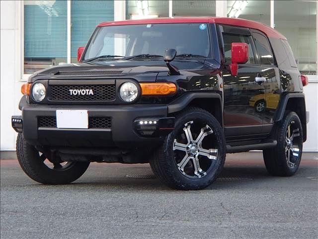 TOYOTA FJ CRUISER 4WD 2011