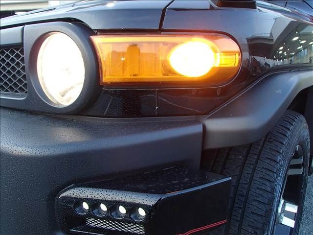 TOYOTA FJ CRUISER 4WD 2011