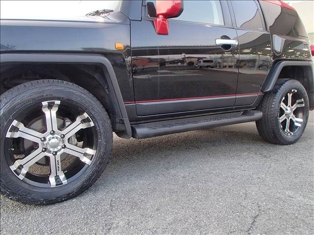 TOYOTA FJ CRUISER 4WD 2011