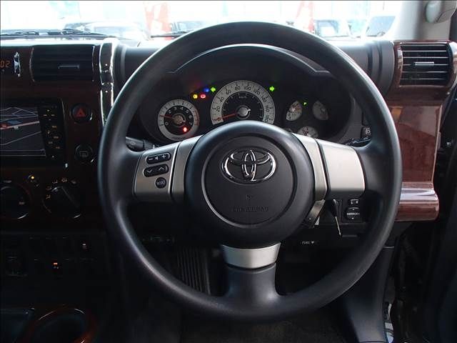 TOYOTA FJ CRUISER 4WD 2011