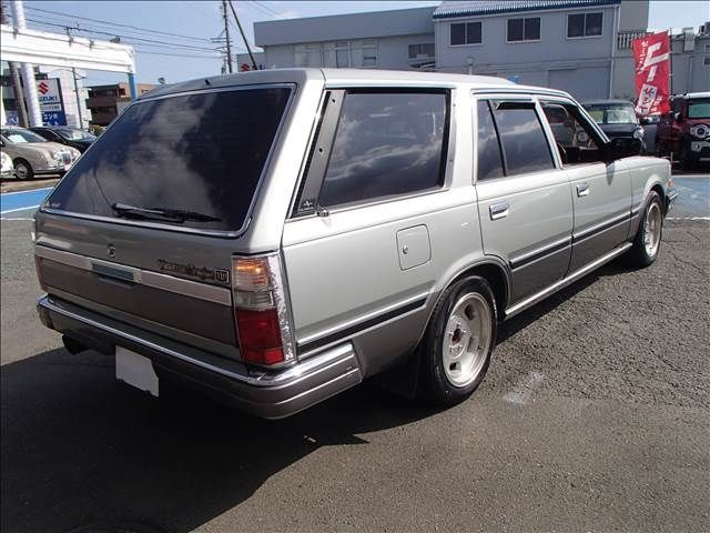 NISSAN GLORIA wagon 1991