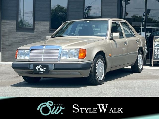 MERCEDES BENZ MERCEDES BENZ MEDIUM class sedan 1990