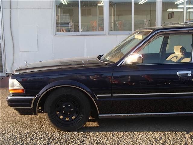 NISSAN GLORIA wagon 1999