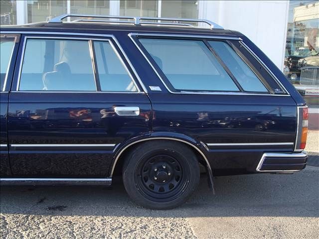 NISSAN GLORIA wagon 1999