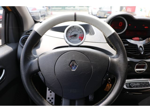 RENAULT RENAULT TWINGO 2013