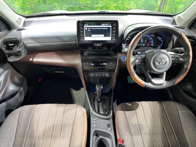 TOYOTA YARIS CROSS HYBRID 2022