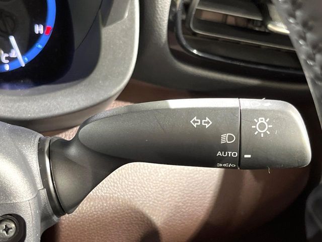 TOYOTA YARIS CROSS HYBRID 2022