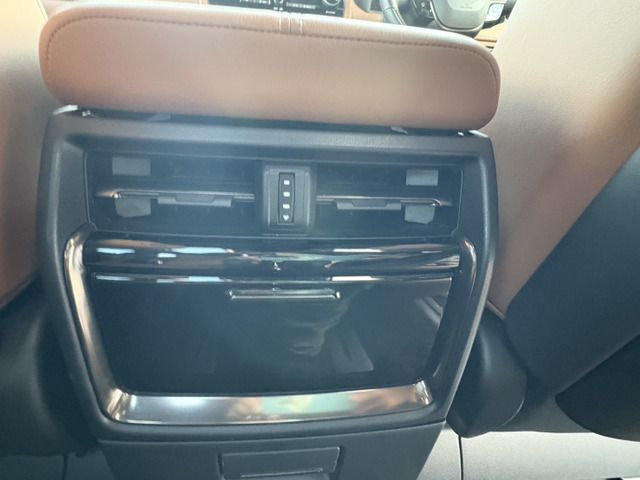 TOYOTA VELLFIRE  HYBRID 4WD 2023