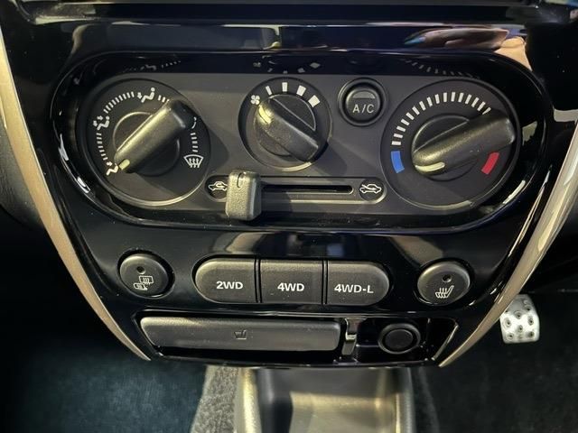 SUZUKI JIMNY 4WD 2017