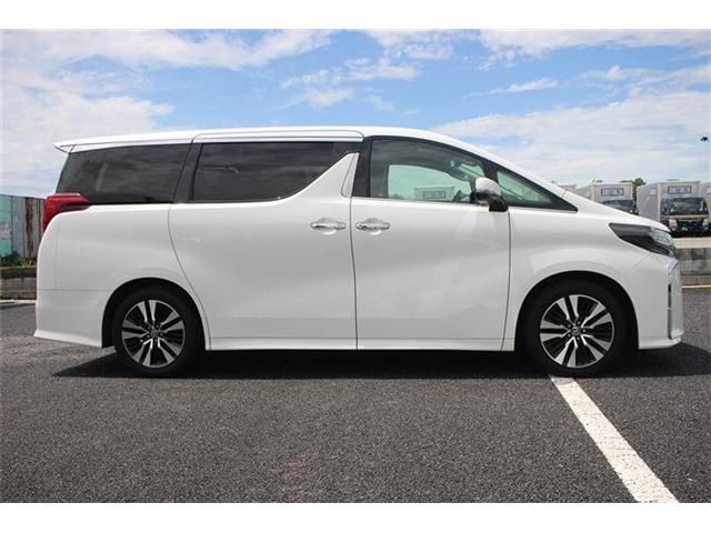 TOYOTA ALPHARD 2020