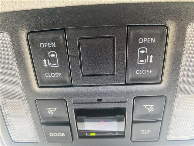 TOYOTA NOAH HYBRID 2024