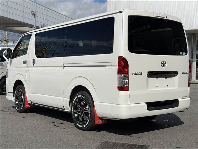 TOYOTA HIACE van 4WD 2021