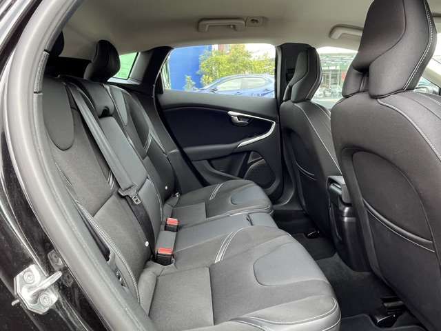 VOLVO VOLVO V40 2018