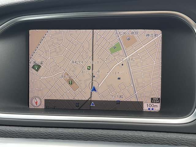 VOLVO VOLVO V40 2018